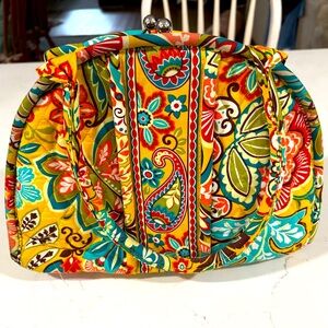 😍Vera Bradley floral purse